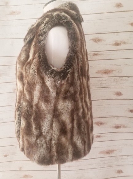 Rachel Zoe Faux Fur Vest Size: Small - Picture 4 of 6